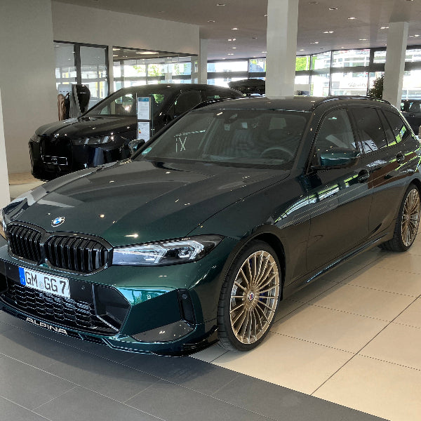 scrolling contnet image